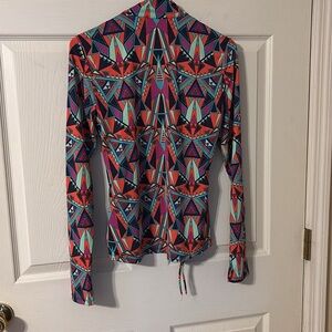 Title Nine Carve Designs Full Zip Sunshirt Rashguard size Small